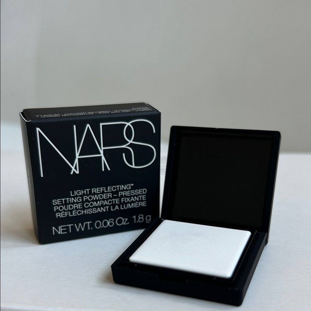 MINI NARS LIGHT REFLECTING™ SETTING POWDER - PRESSED